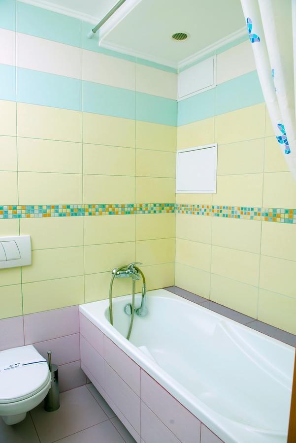 Cityapartments Kyiv Post Square Екстериор снимка
