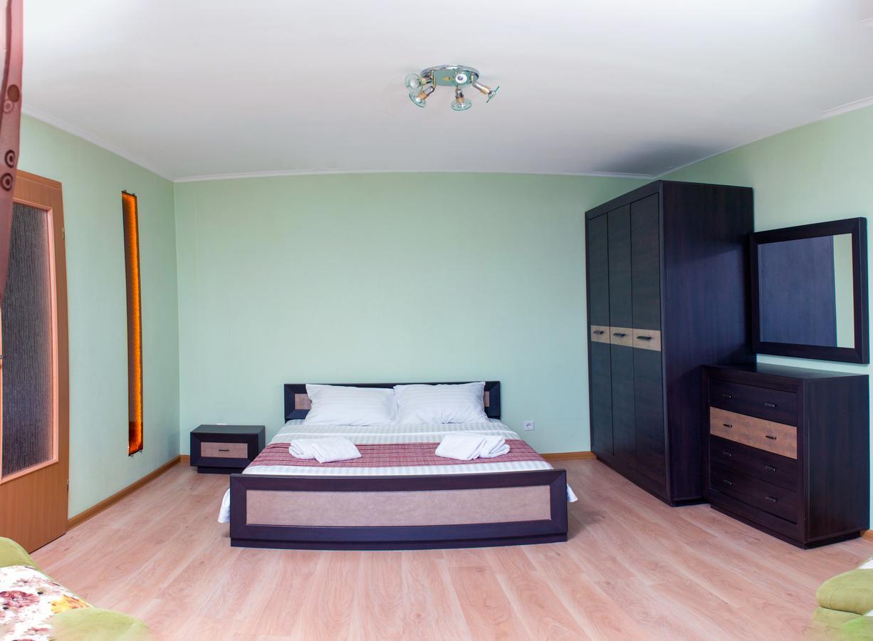 Cityapartments Kyiv Post Square Екстериор снимка
